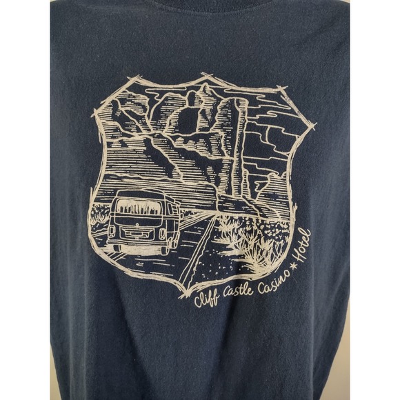 MV Sport T-Shirt 2XL Men VTG Y2K Graphic Tee Navy Cliff Castle Casino Style 207 - Picture 5 of 11